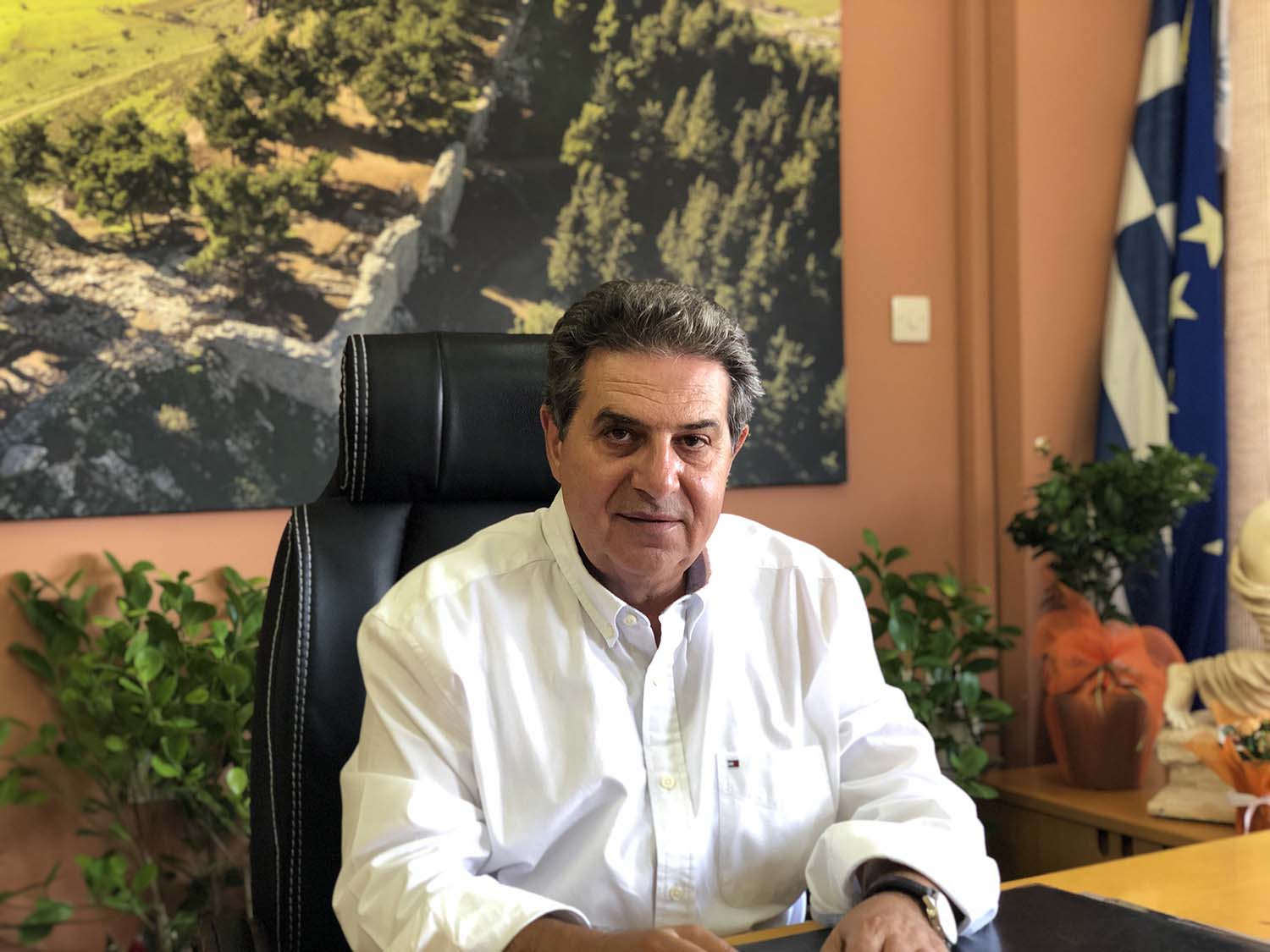 Ο Δήμαρχος Φαρσάλων Μάκης Εσκίογλου για την έναρξη των πανελλαδικών εξετάσεων